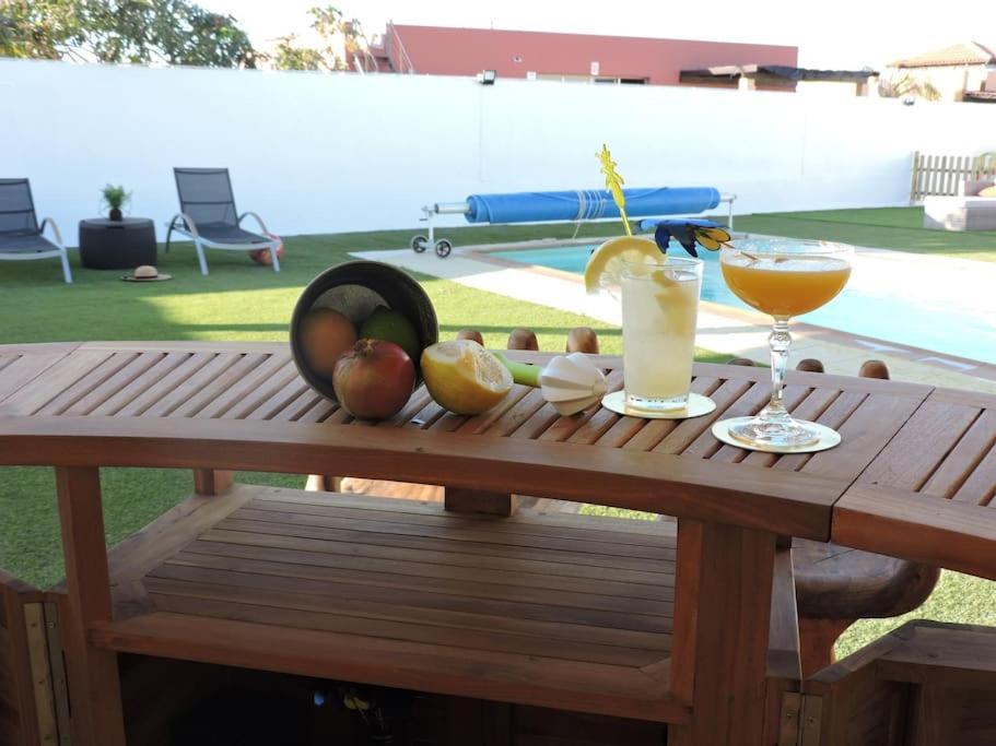 Villa Ventura - Piscina Climatizada & Aire Acondicionado Caleta De Fuste Eksteriør bilde